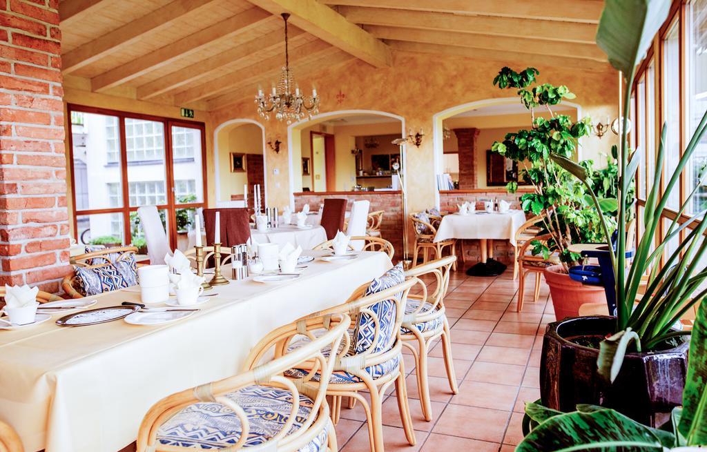 Sporthotel Schoenblick Meersburg Ngoại thất bức ảnh
